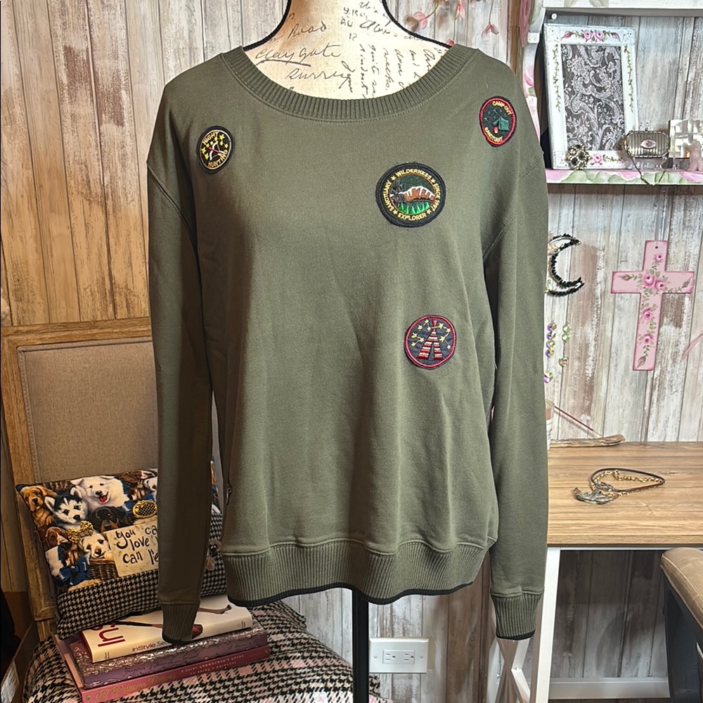 Sanctuary Olive Green Sweatshirt with patches